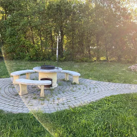 Orsolya Apartman 아파트 *